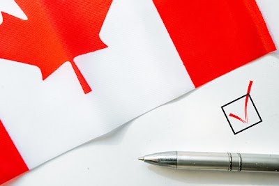 15 ESSENTIAL DOCUMENTS YOU NEED BRING ON ARRIVING IN CANADA